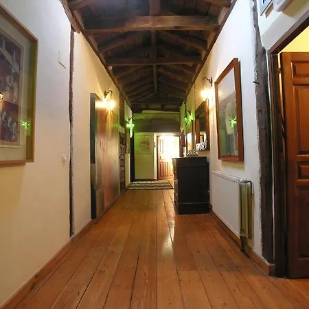 宾馆 La Del Pintor